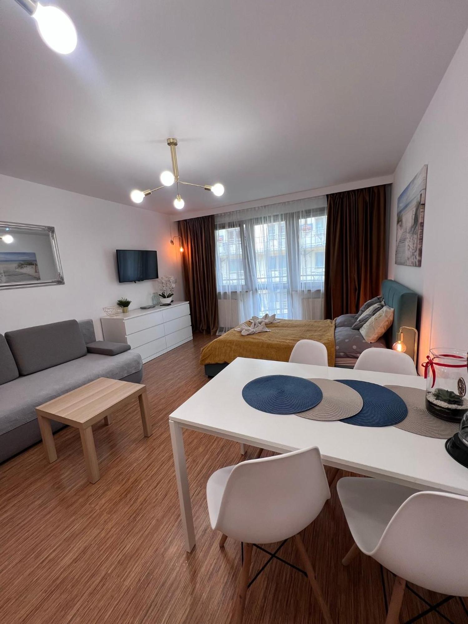 Apartamenty Na Zdrojowej سفينويتشي المظهر الخارجي الصورة